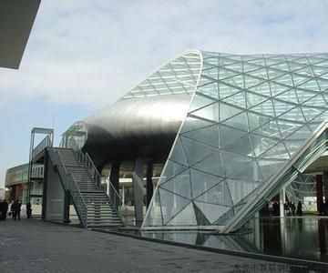 大型鋼架結(jié)構 